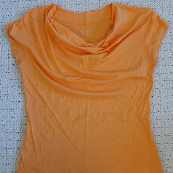 Two T-shirt Bundle - Picture 2 of 15